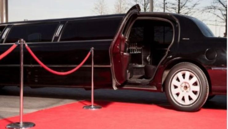 Red Carpet Treatment with Limo Service San Diego for Exclusive Events