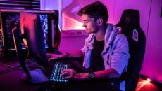 Mobile Online Game App