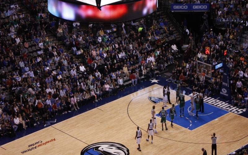 Learn how integrated pest management, regular inspections, and sanitation protocols help maintain a rodent-free environment in large public venues.