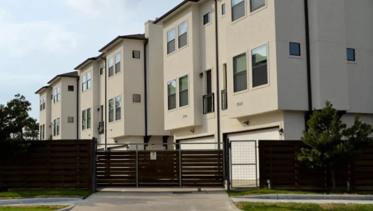Apartments Shine