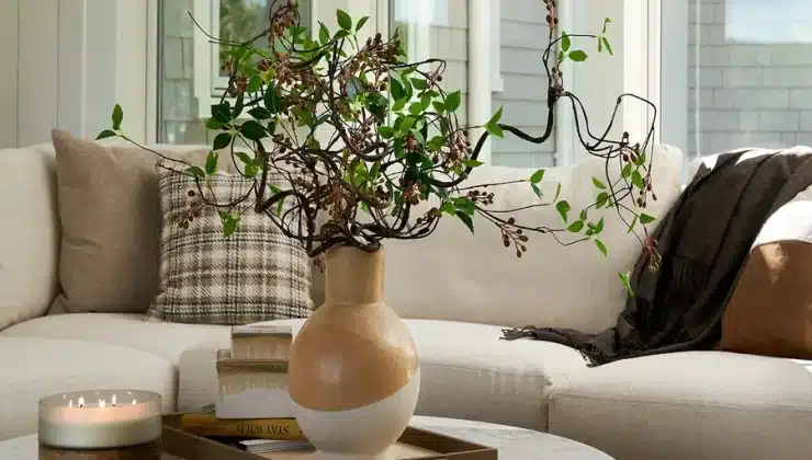 Elegant Ways To Style Your Home With Vases
