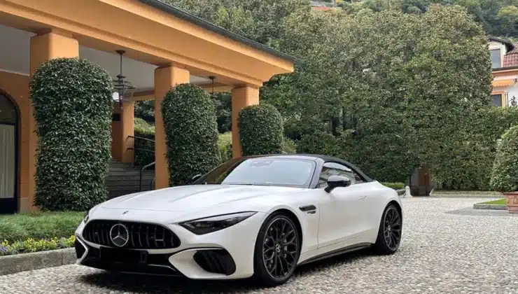 Luxury car rental